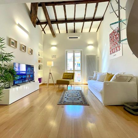 Vittoria'S Home Rome Bagian luar foto